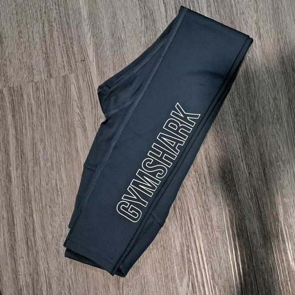 🦈 Gymshark Training Graphic Leggings in Teal - Picture 3 of 6